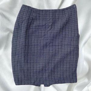 Y2k academia navy plaid skirt by Jones New York